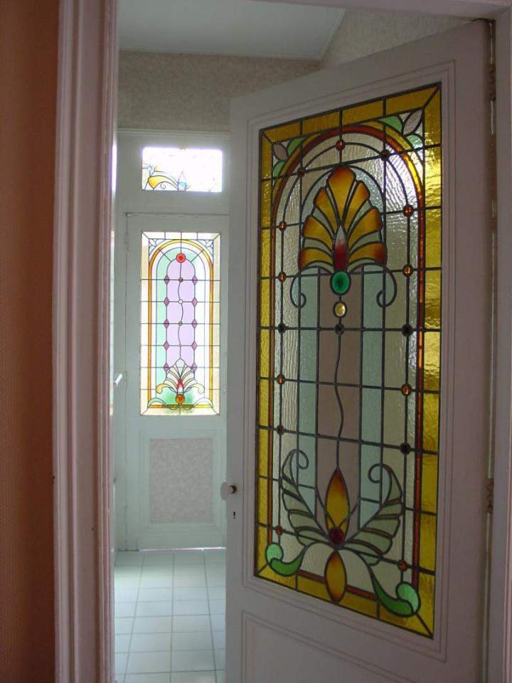 Création de vitraux sur mesure pour maisons et habitations